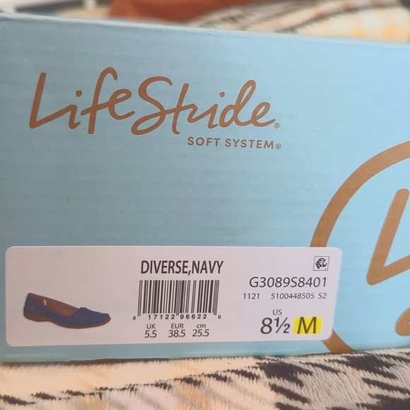 Life stride soft flats - Picture 3 of 5